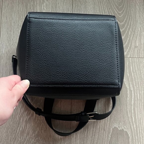 Faux Leather Structured Shoulder Bag - Picture 6 of 6